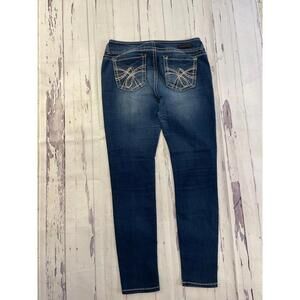 Wallflower size 30 skinny